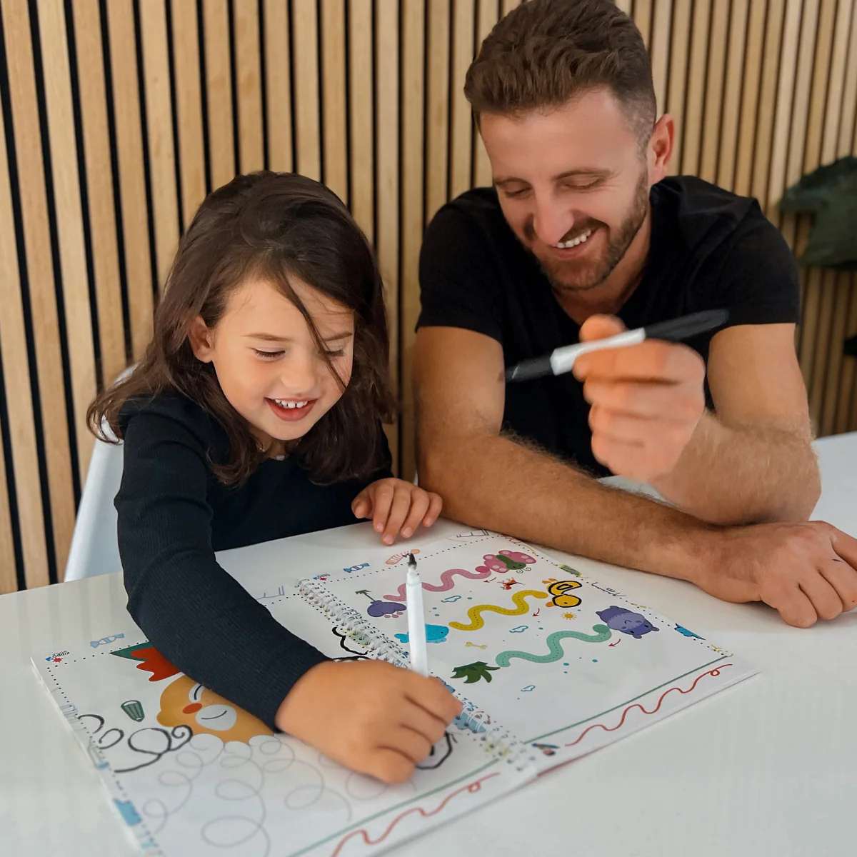 GENIUS KID – Nejrychlejší cesta k chytřejšímu a kreativnějšímu dítěti (128 stran, věk 2–5 let) + DÁREK ZDARMA v hodnotě 250 Kč 🎁