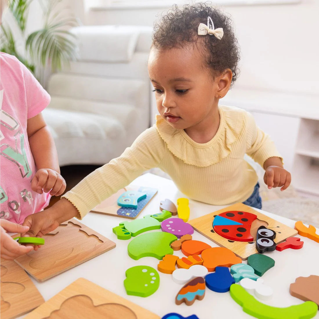 6 dřevěných montessori skládaček – Auta (od 6 měsíců)
