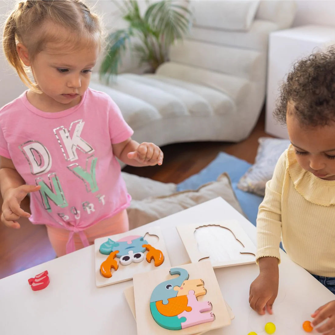 6 dřevěných montessori skládaček – Auta (od 6 měsíců)