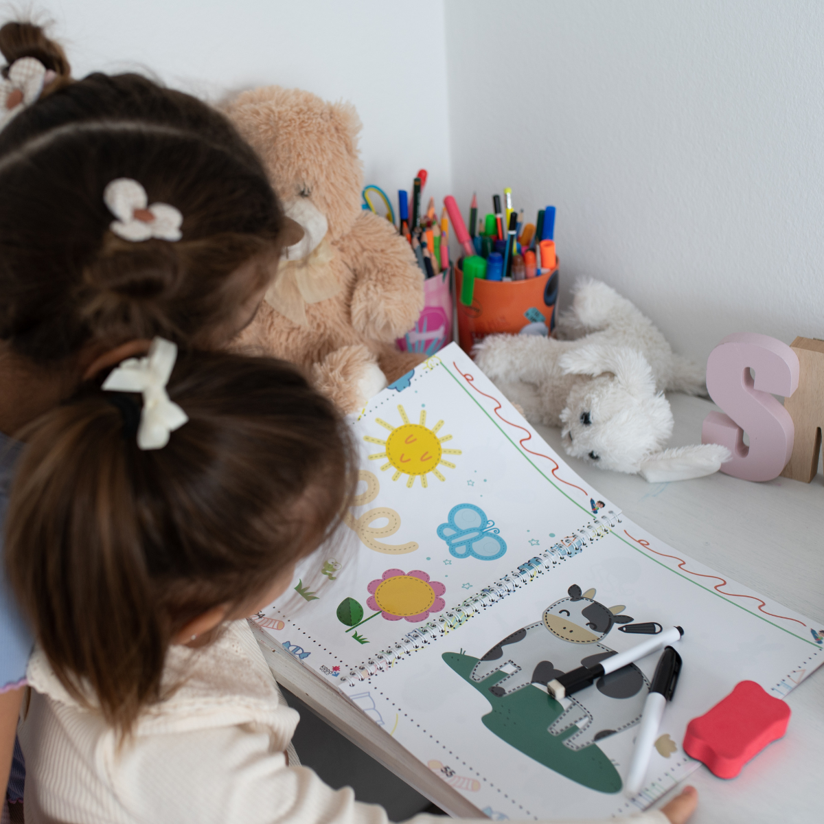 Curious Child 2 – Piš a smaž sešit pro výuku psaní, opakovaně použitelný (64 stran, 2–5 let)