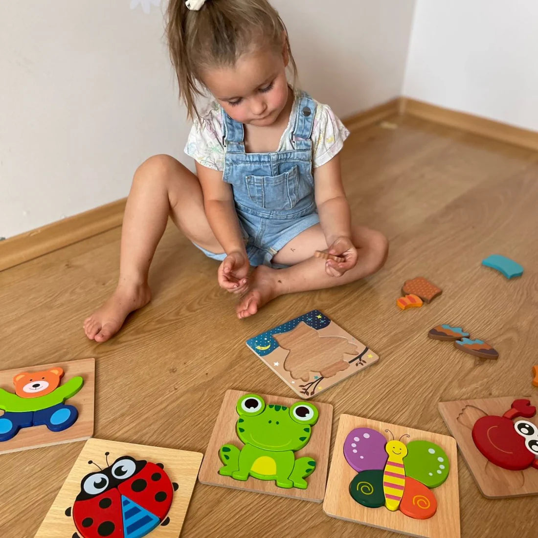 6 dřevěných montessori skládaček – Auta (od 6 měsíců)