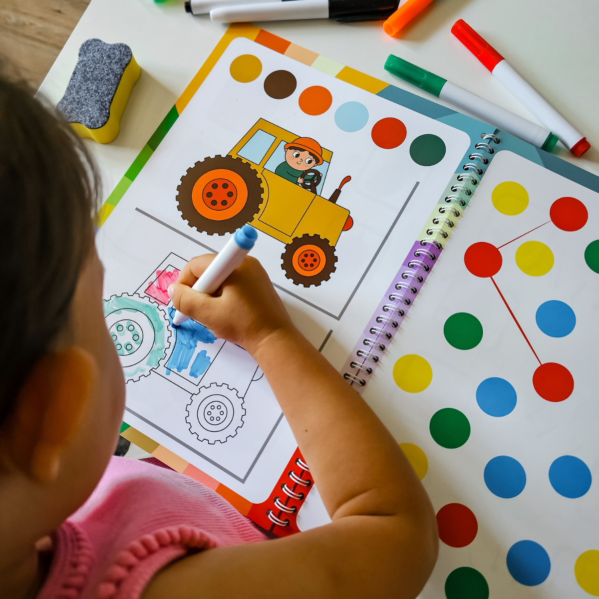 Curious Child Colours – Sešit Piš a smaž pro výuku psaní, opakovaně použitelný (64 stran, 2–5 let)