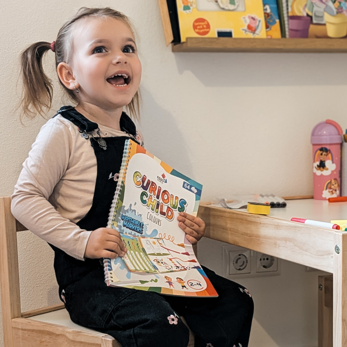 Curious Child Colours – Sešit Piš a smaž pro výuku psaní, opakovaně použitelný (64 stran, 2–5 let)