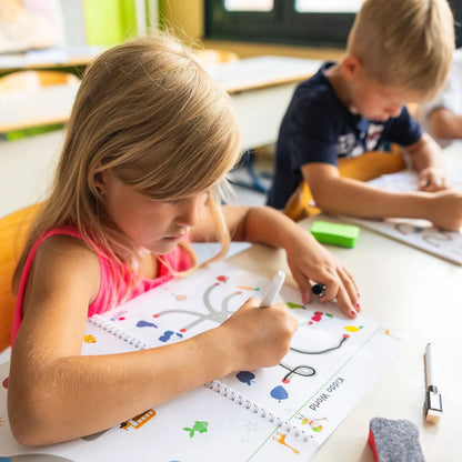 Curious Child – Piš a smaž sešit pro nácvik psaní, znovupoužitelný (64 stran, 3–6 let)