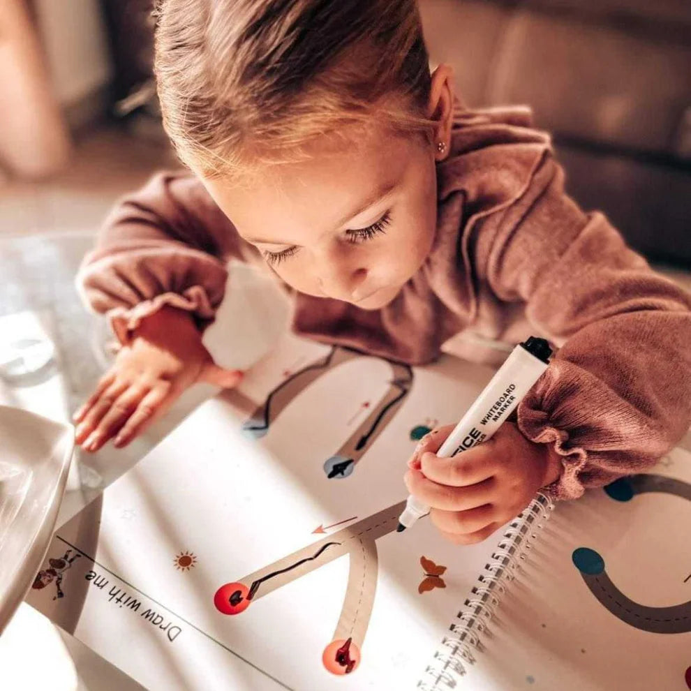 Curious Child – Piš a smaž sešit pro nácvik psaní, znovupoužitelný (64 stran, 3–6 let)