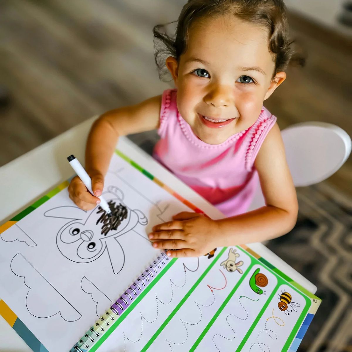 Curious Child Colors | Zápisník piš-maž pro výuku psaní (64 stran, 2+ roky)