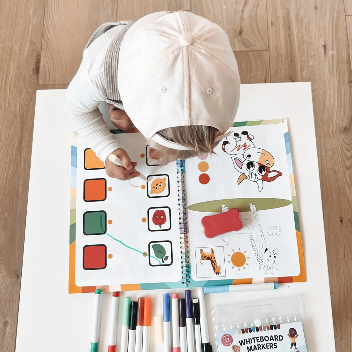 Curious Child Colours – Sešit Piš a smaž pro výuku psaní, opakovaně použitelný (64 stran, 2–5 let)