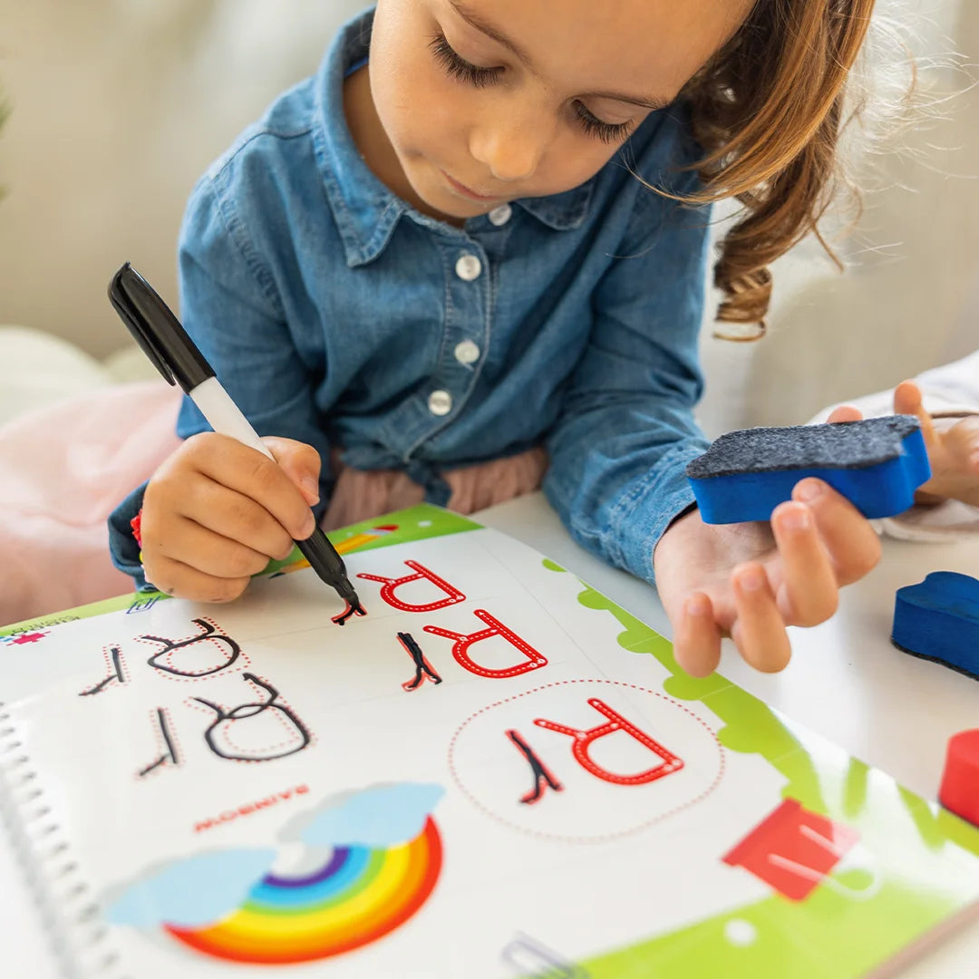 Montessori první cvičební kniha angličtiny